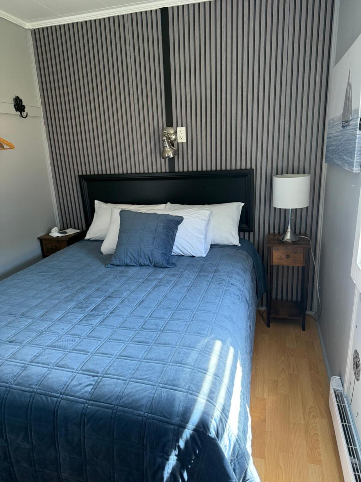 Motel Le Repos แปร์เซ ภายนอก รูปภาพ
